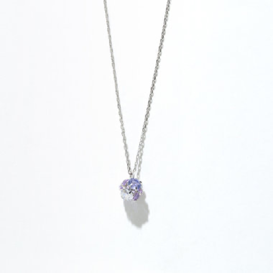 K10 ホワイトゴールドキュービックジルコニア ネックレス（Lilac Purple）¥22,000 (税込)